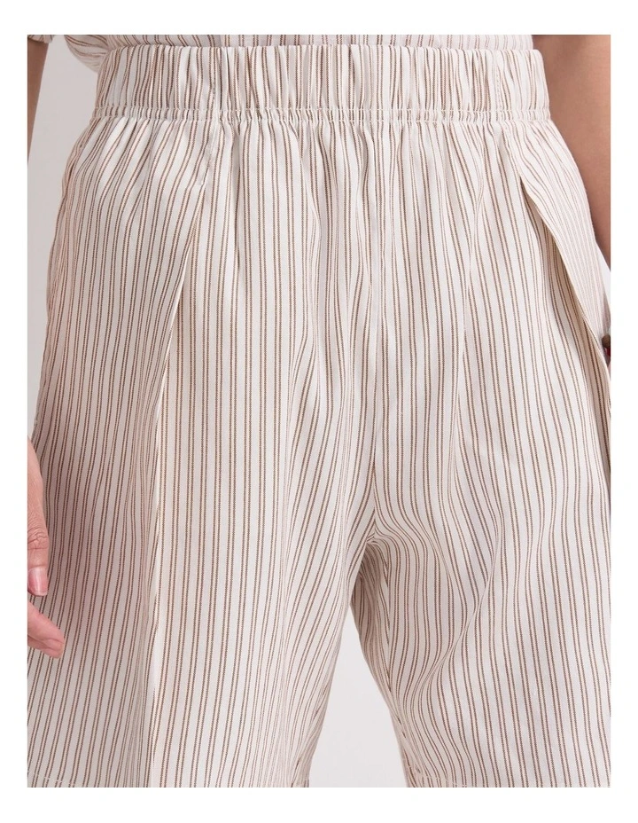 Rosa Elasticated Short in Natural/Ivory image 1