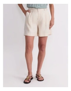 Jamie Linen Pleat Short in Cream