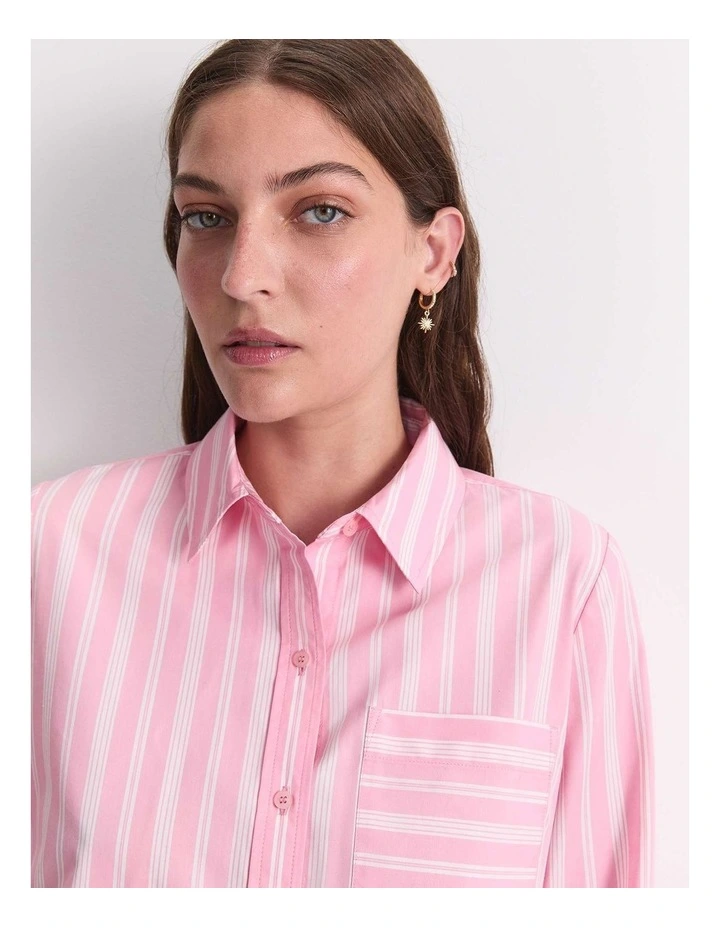 Reina Crop Shirt in Pink image 6