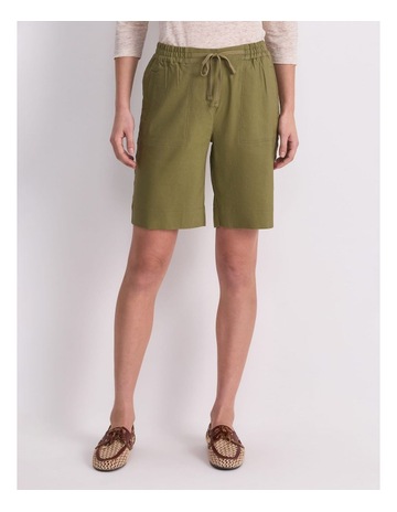 Khaki colour