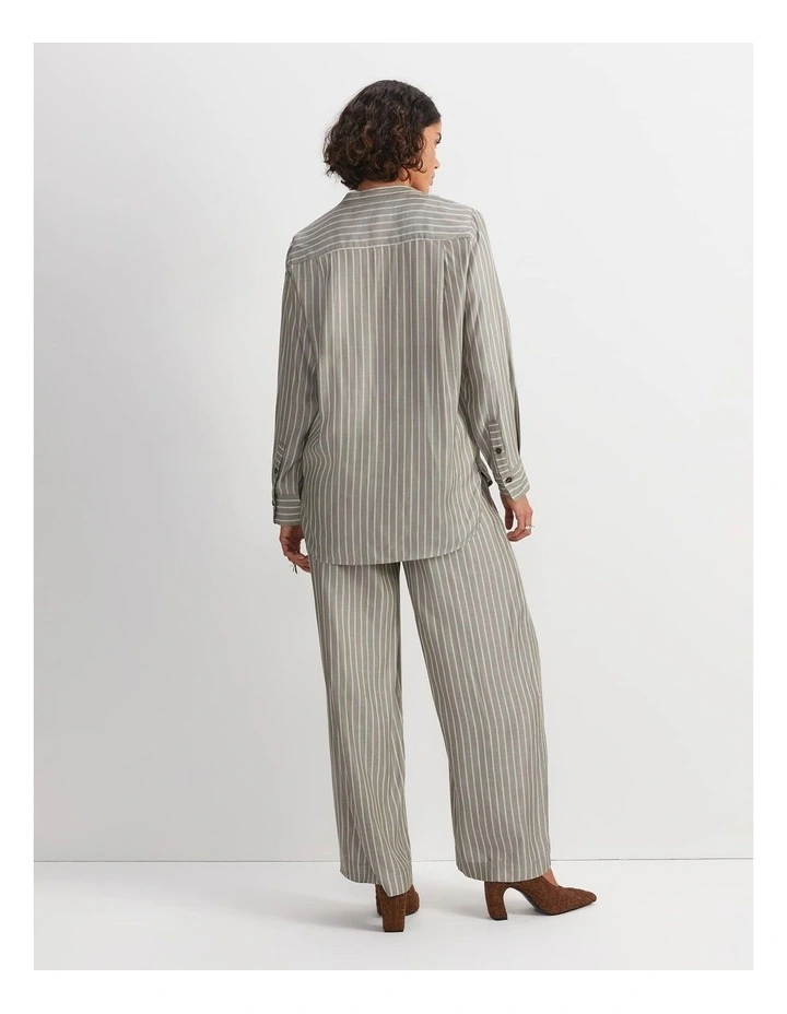 Solene Yarn-Dyed Shirt in Khaki/White image 4