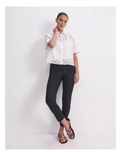 Evie Capri Pant