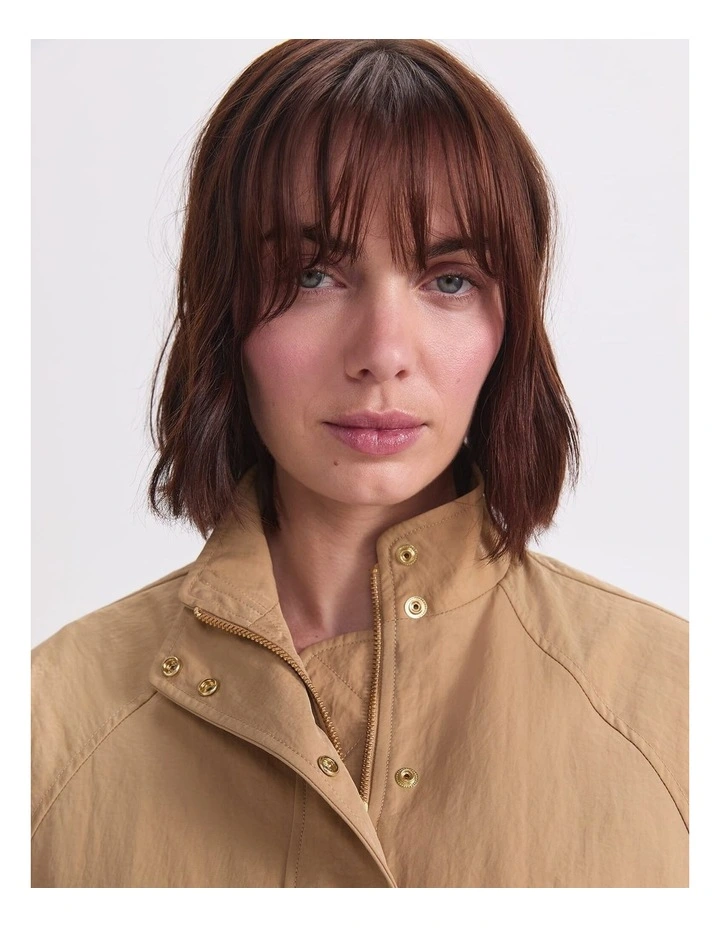 Tia Windcheater image 6