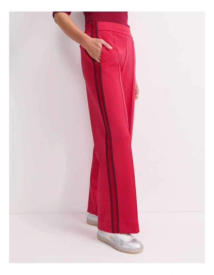 Lina Trackpant image 4