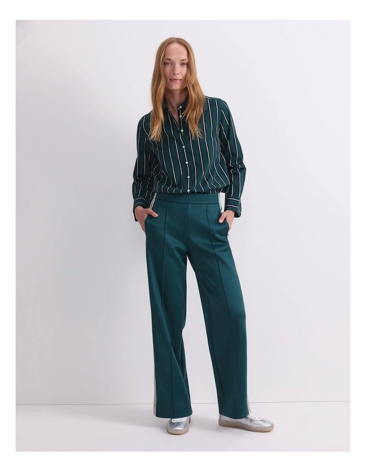 Lina Trackpant in Green image 4