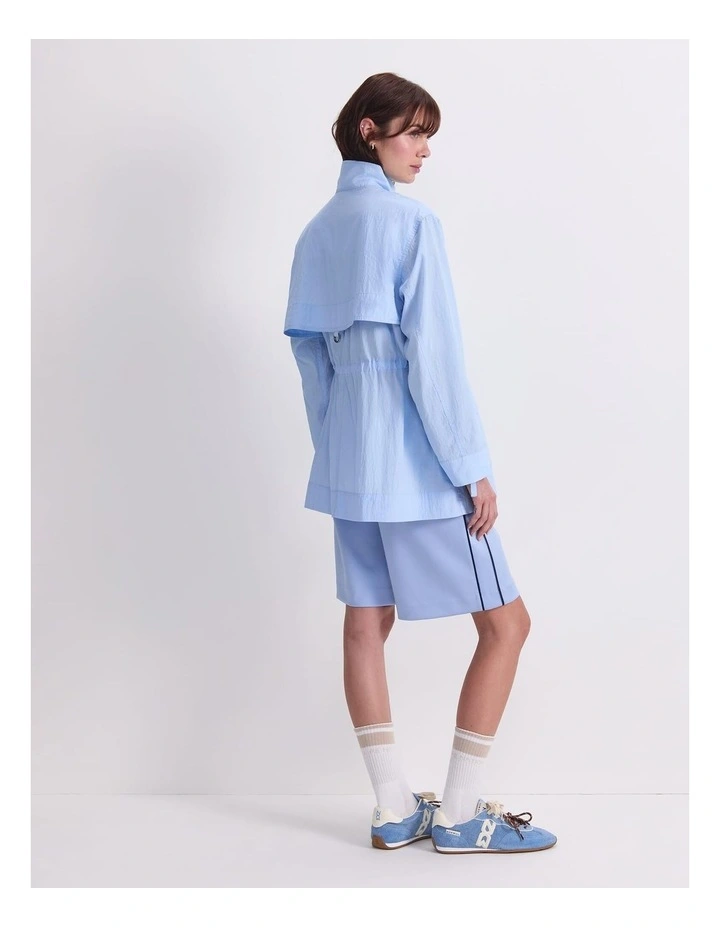 Sal Pocket Windcheater in Blue image 2