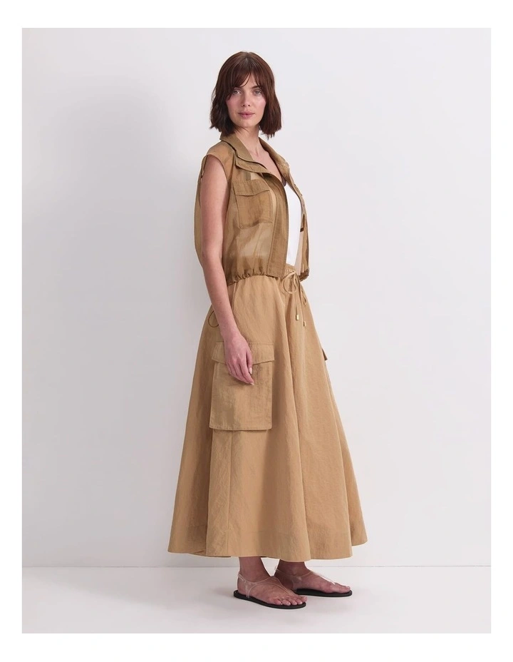 Remi Vest in Beige image 3