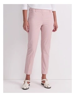 Evie Capri Pant in Pink