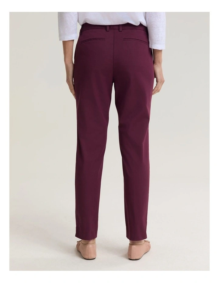 Evie Capri Pant in Purple image 2