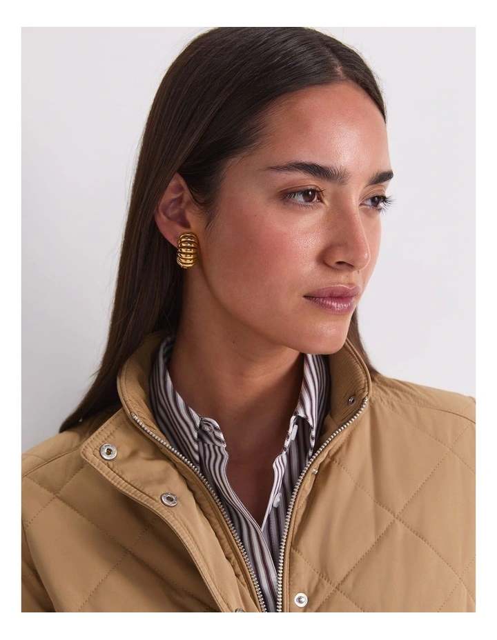 Vera Quilted Jacket in Brown image 5