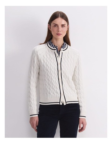 WINTER WHITE/ NAVY colour