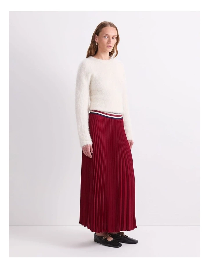 Sunray Pleated Skirt in Red image 3