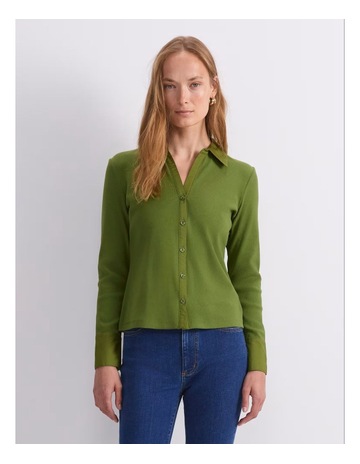 Olive Green colour