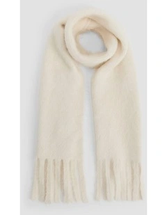 Alpaca Fringe Scarf in Cream