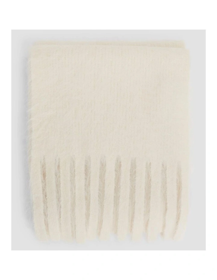 Alpaca Fringe Scarf in Cream image 2
