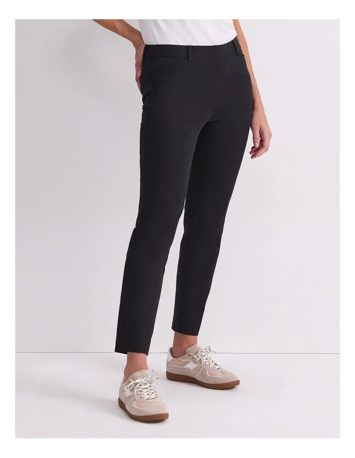 Evie Capri Pant image 4