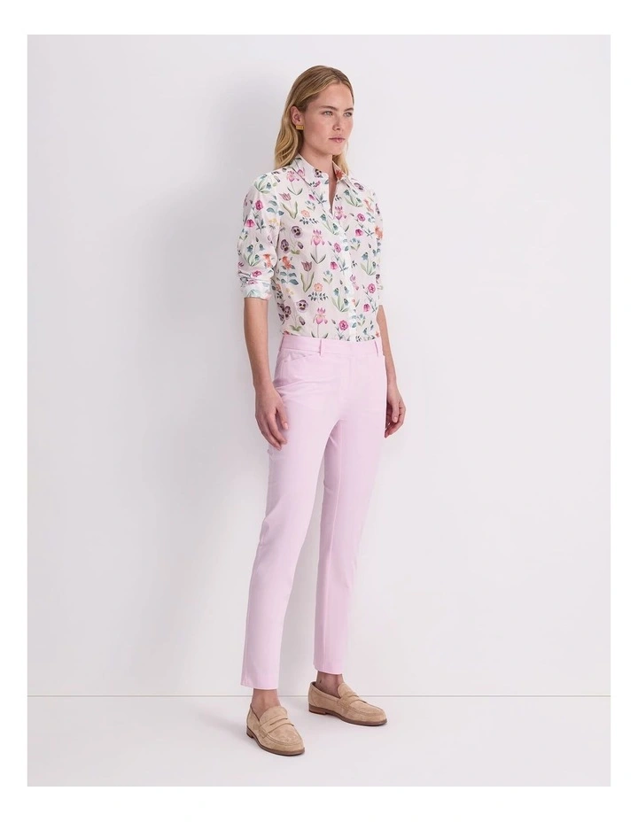 Evie Capri Pant image 3