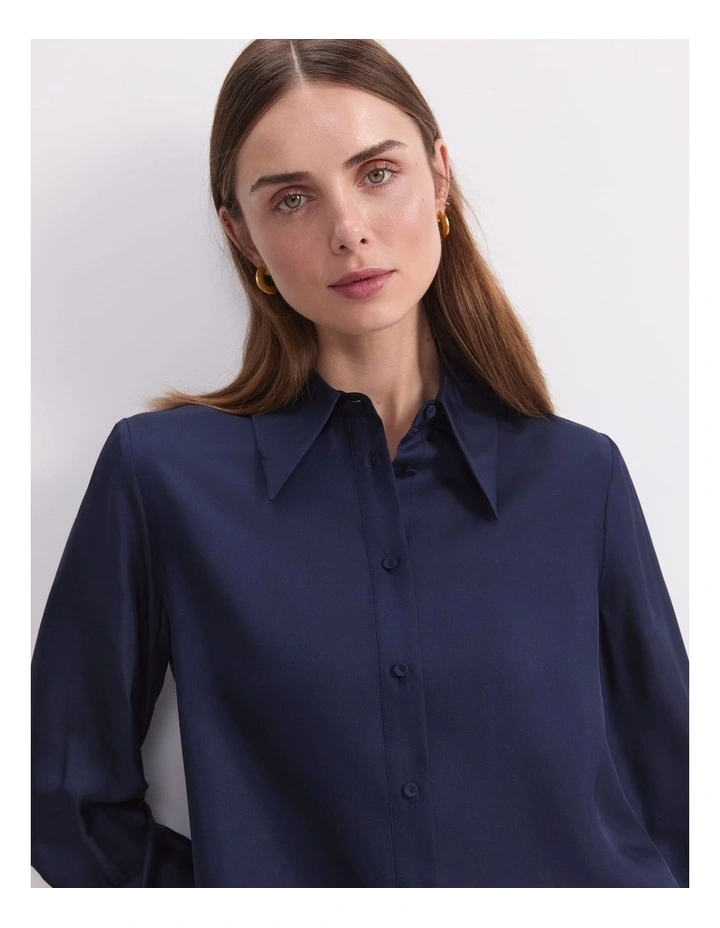 Mira Silk Blouse in Navy image 6