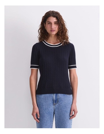 Navy/White colour