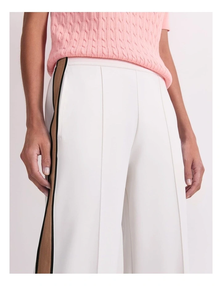Lina Trackpant image 6