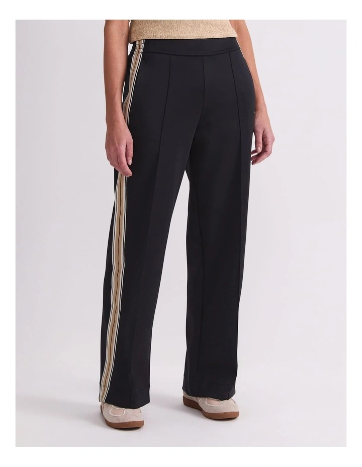 Lina Trackpant image 1