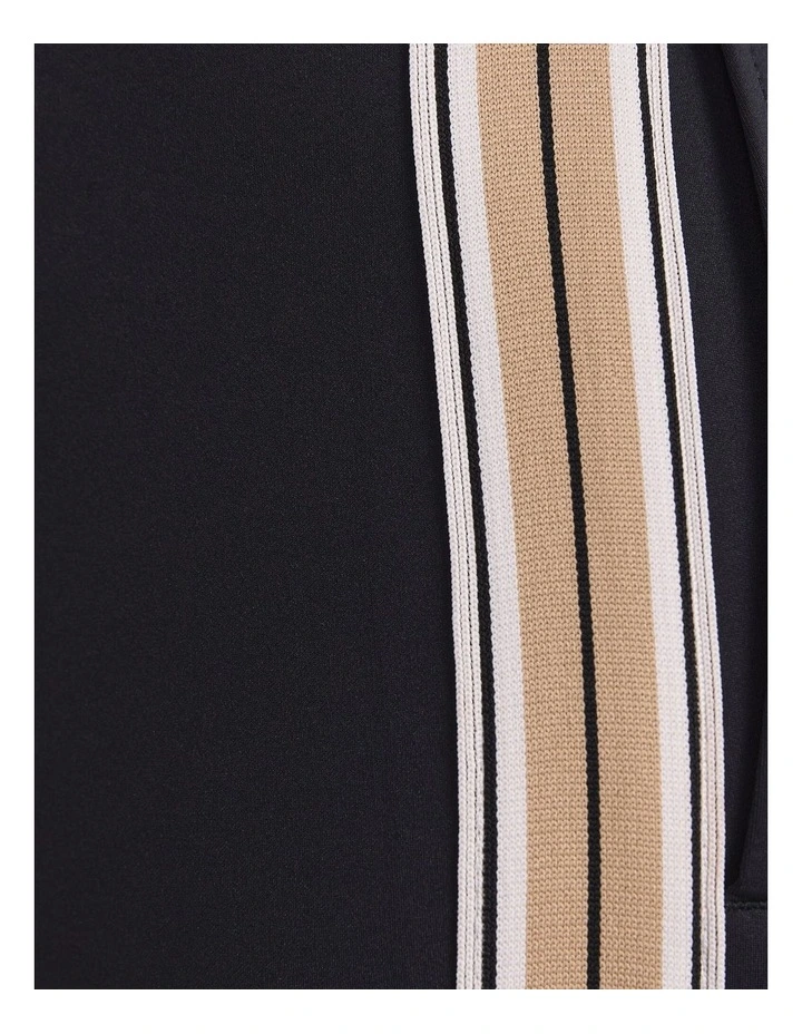 Lina Trackpant image 6