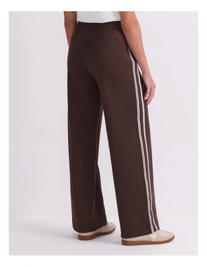 Lina Trackpant image 2