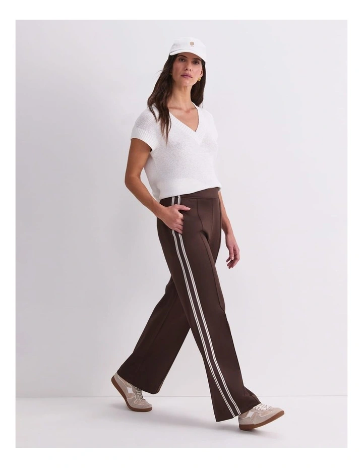Lina Trackpant image 5