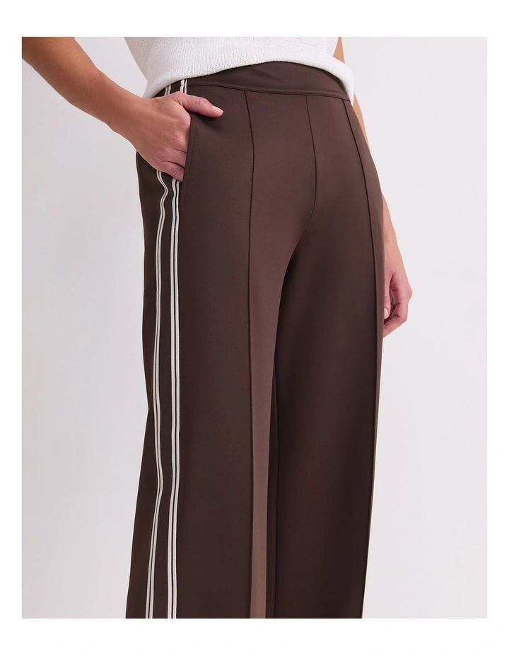 Lina Trackpant image 6