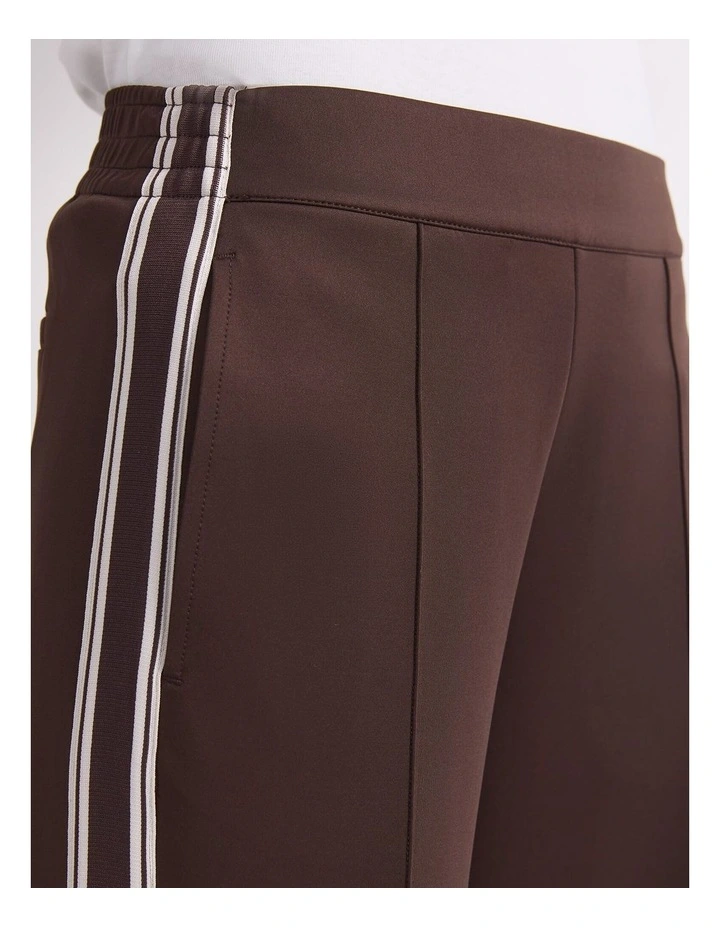 Lina Trackpant image 7