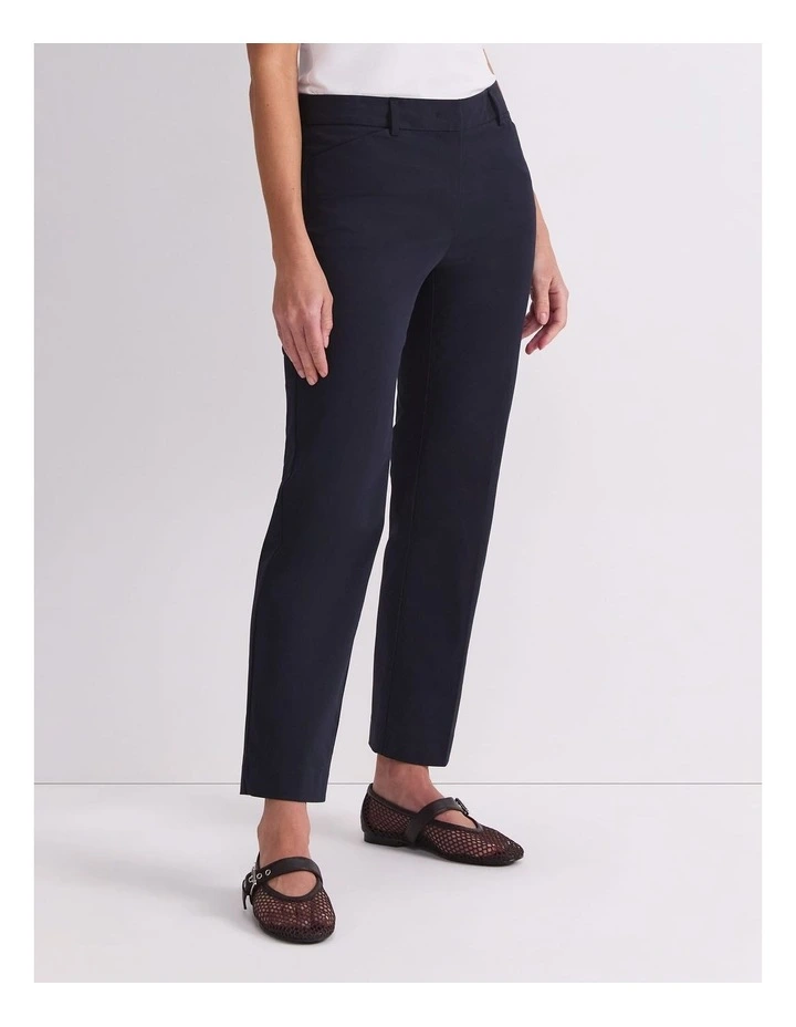 Evie Straight Capri image 3