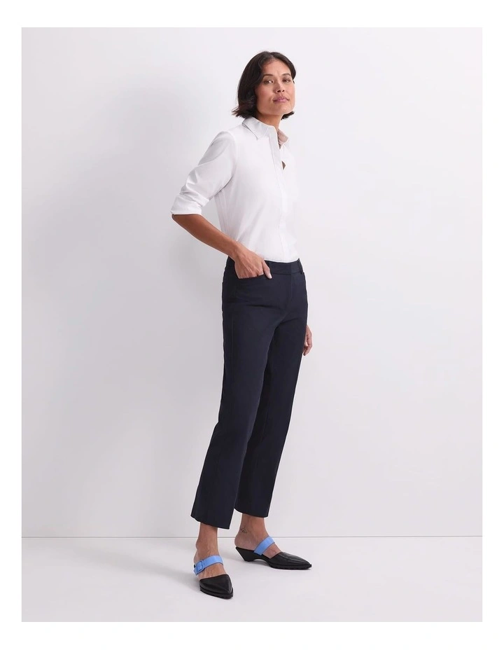Evie Straight Capri image 3