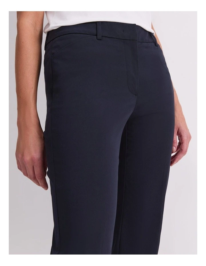 Evie Straight Capri image 5
