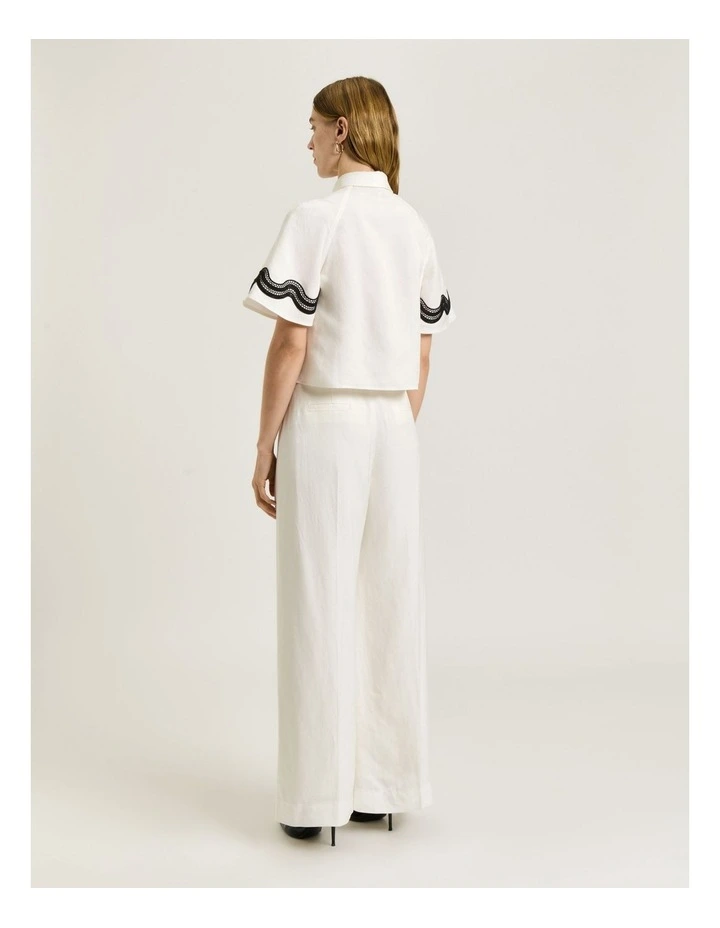 Viscose Linen Twill Shirt With Lace in Cream image 2