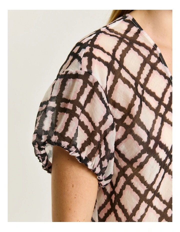 IKAT CHECK GATHERED SLEEVE TOP image 4