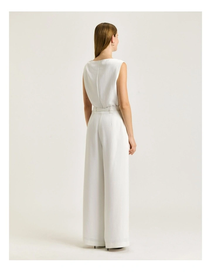DRAPEY CREPE TWIST SHOULDER TOP image 2