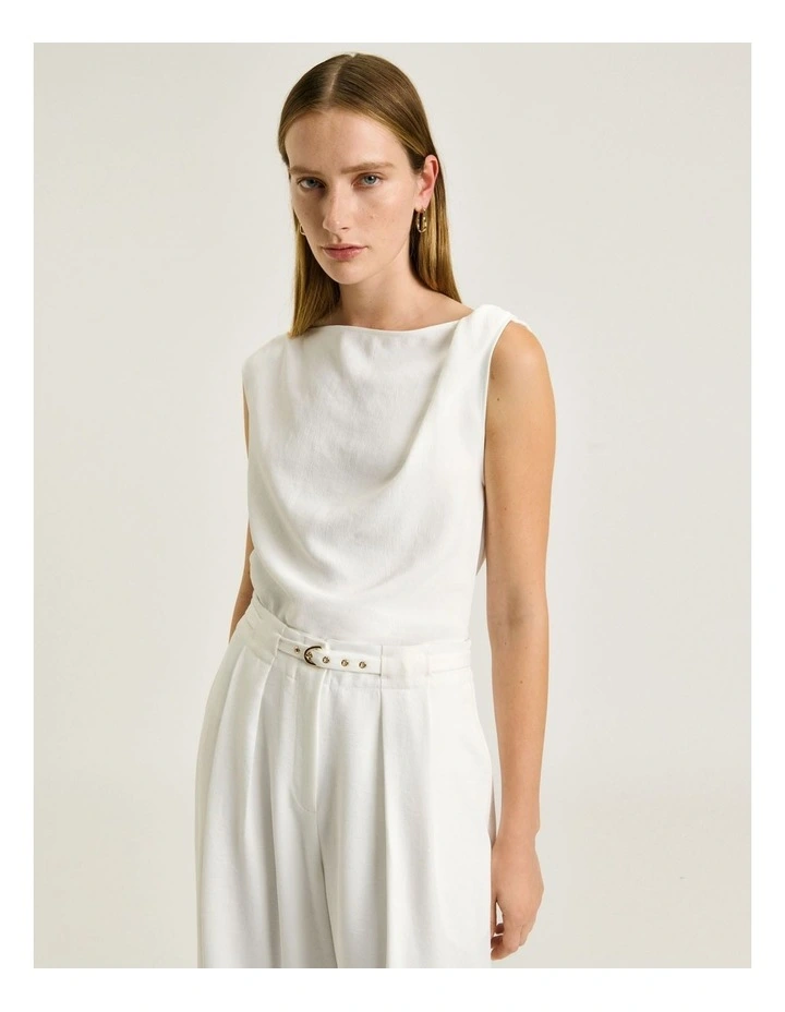 DRAPEY CREPE TWIST SHOULDER TOP image 3