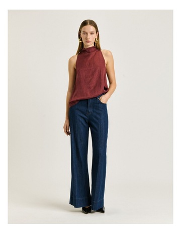 Chestnut colour