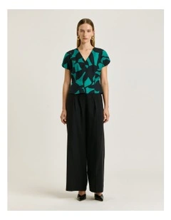 Shadow Leaf Circle Sleeve Top in Jade