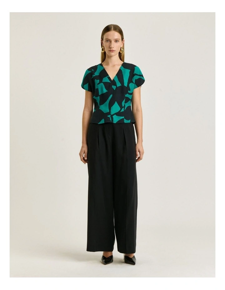 Shadow Leaf Circle Sleeve Top in Jade image 1