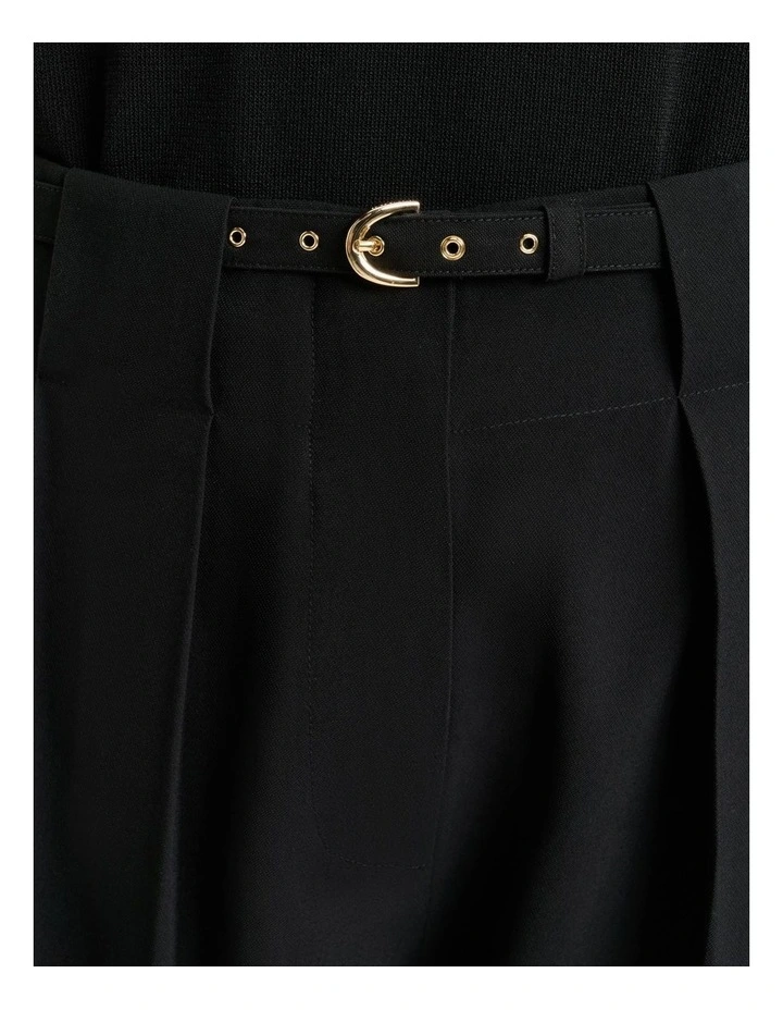 Drapey Viscose Twill Pleat Tuck Pant in Black image 3