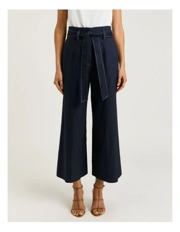 Denim Look Belted Cropped Pant in Blue