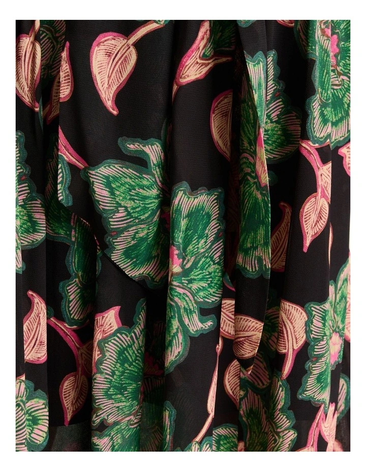 Batik Bloom Georgette Dress in Noir image 6