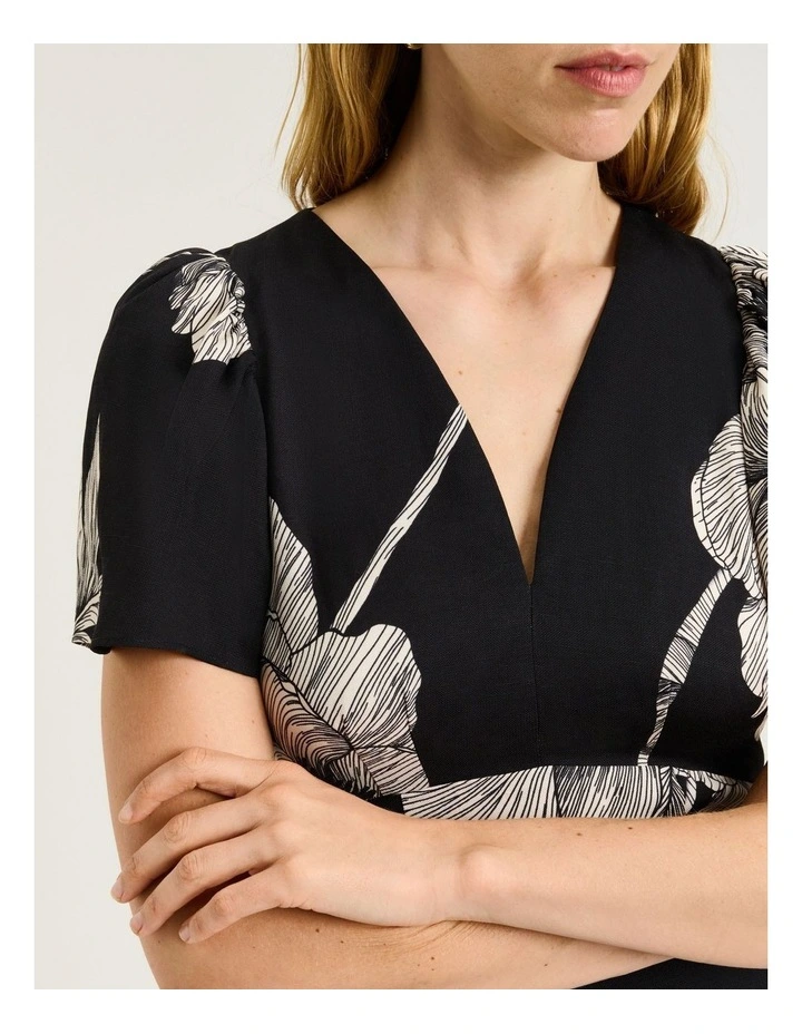 Petite Poppy Viscose Linen Ruffle Dress in Black image 4