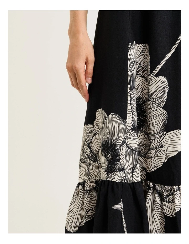 Petite Poppy Viscose Linen Ruffle Dress in Black image 5