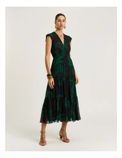 Emerald Palm Crinkle Georgette Midi Dress in Green