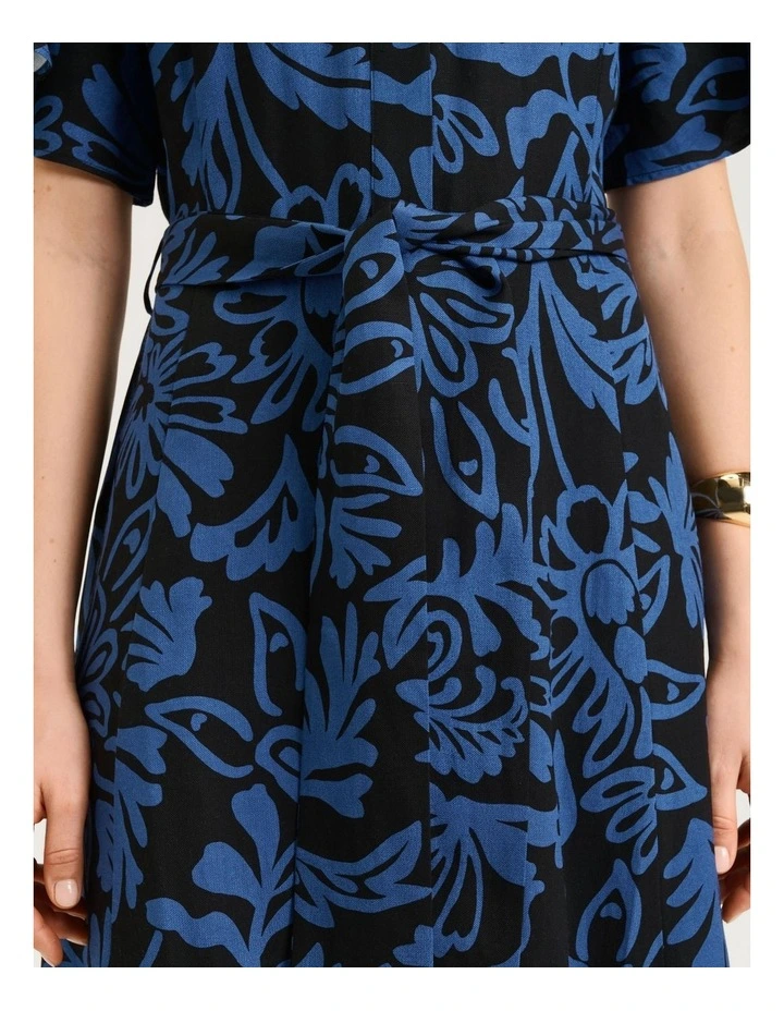 BLUE PETITE FILIGREE BELTED MIDI DRESS image 4