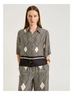 Geo tile border shirt