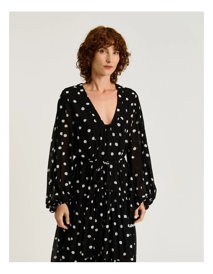 Spot Crinkle Georgette Midi Dress in Black image 3