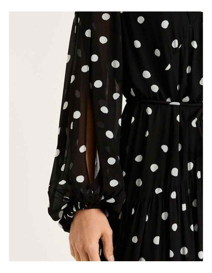 Spot Crinkle Georgette Midi Dress in Black image 4